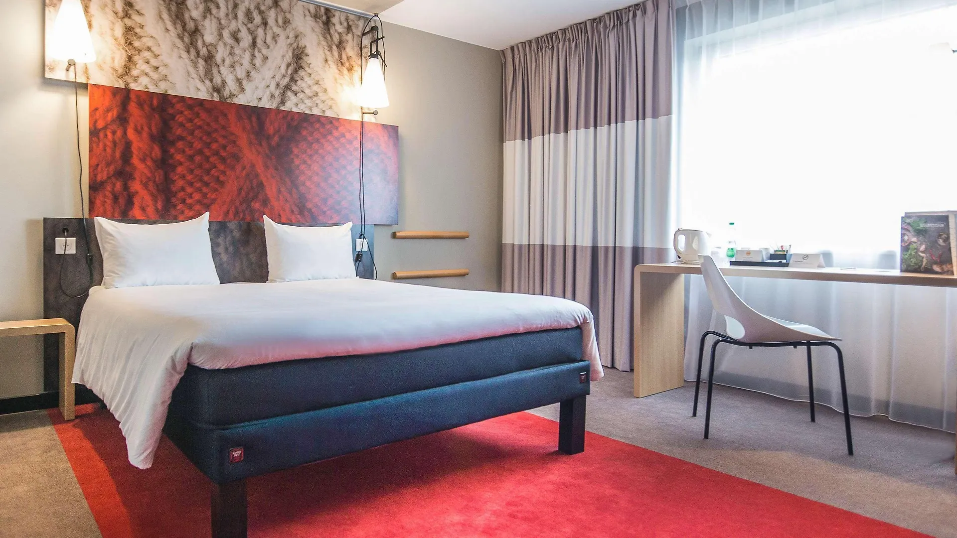 Hotel Ibis London Stratford 3*,